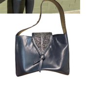 Eve Shoulder Tote Black/Navy-GB9-NVG/BK