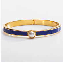 Skinny Cabochon Pearl Bangle