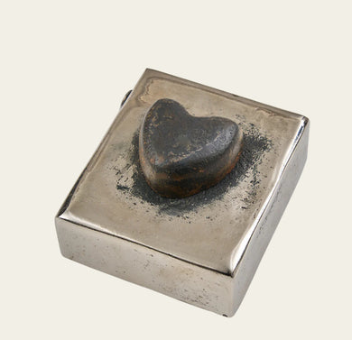 El Corazon Box Nickel with Natural Heart Wax Cast