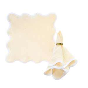 Set of 4 Linen Scalloped Square