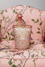 CANDLE WOMEN COLLECTION