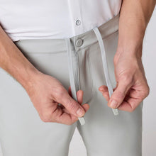 Deck Shorts - Aluminum