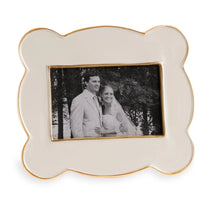 ENCANTO Amelia Frame Collection