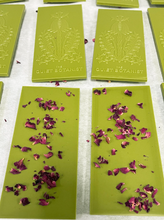Matcha Rose Chocolate Bar 