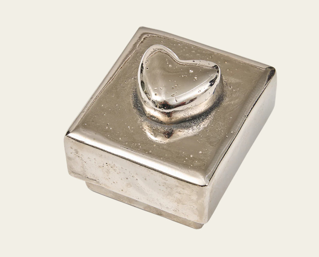 El Corazon Box Nickel with Heart Wax Cast