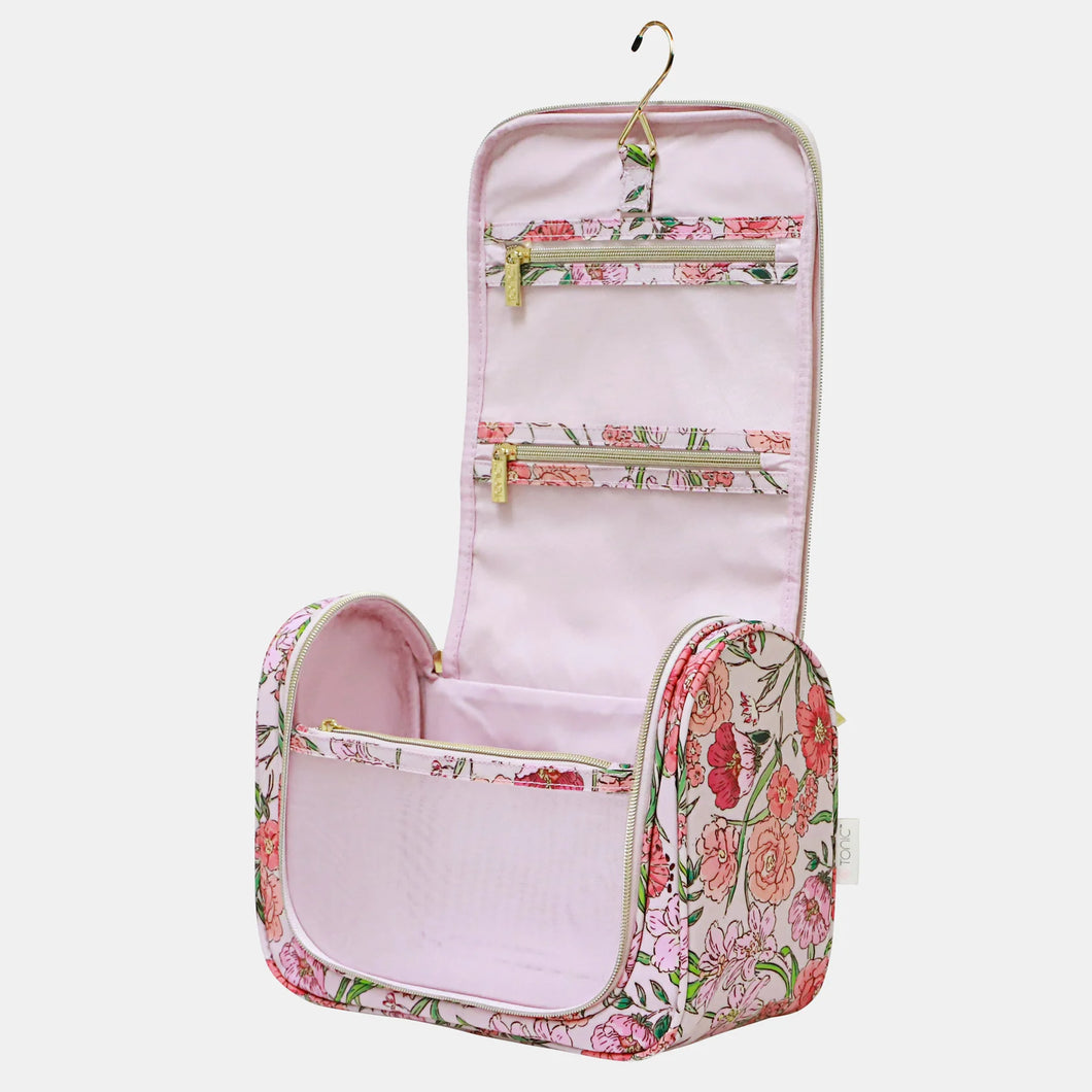 Essential Hanging Cosmetic Bag