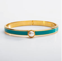 Skinny Cabochon Pearl Bangle