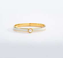 Skinny Cabochon Pearl Bangle