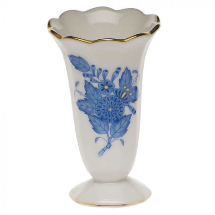 SCALLOPED BUD VASE Collection
