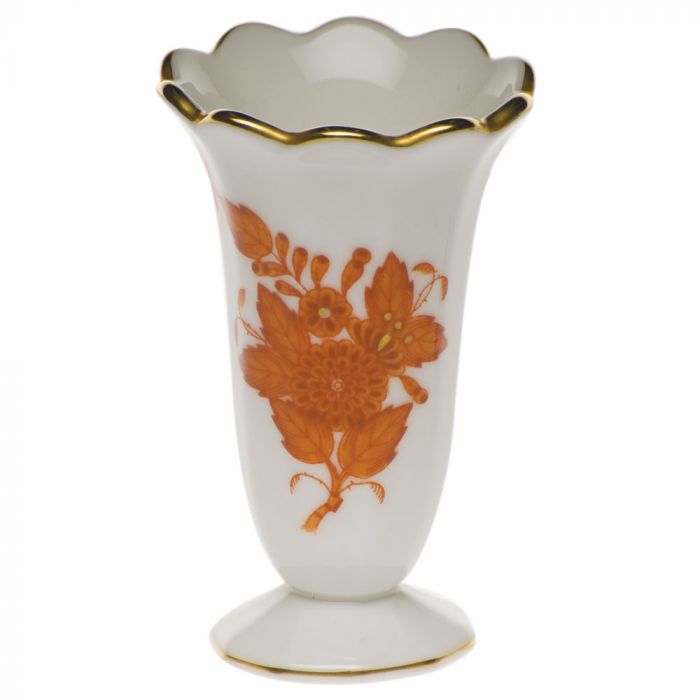 SCALLOPED BUD VASE Collection