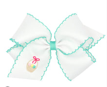 King Embroidered Bow w/Moonstitch Edge