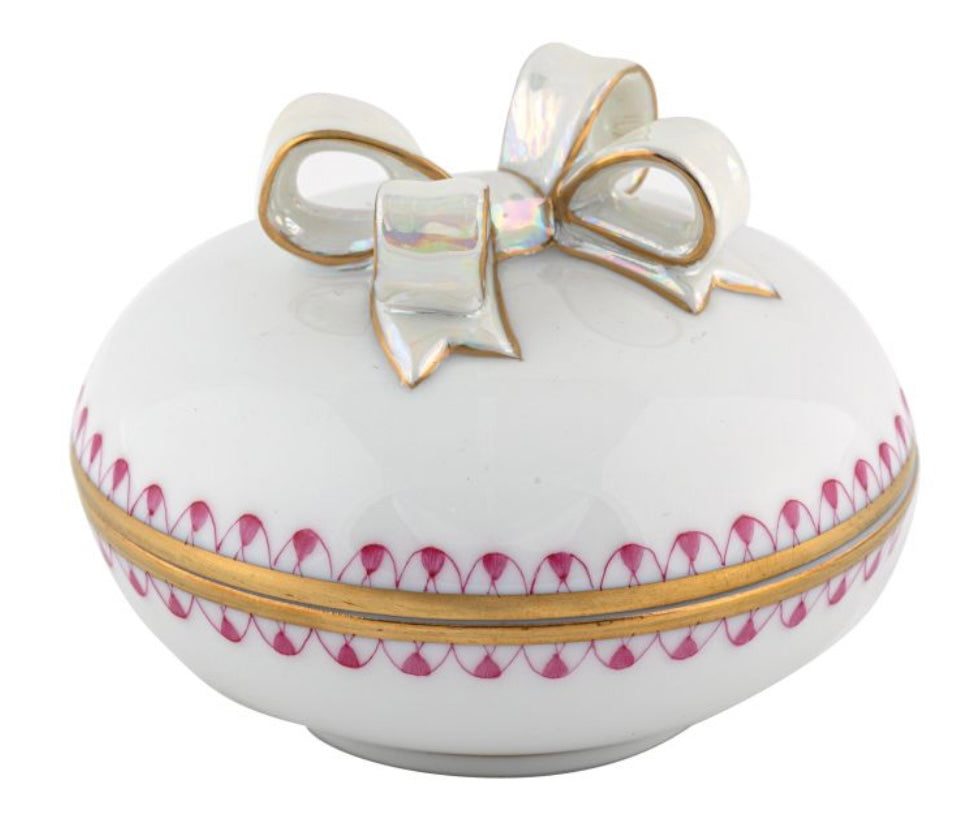 ROUND BOX WITH BOW Collection