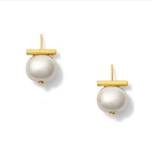Classic Forever Fave Pebble Pearl Earrings~ Gold Medium