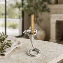Lily Candlestick Short