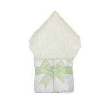 Seersucker Gingham Everykid Hooded Towel