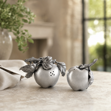 Apple Salt & Pepper Set