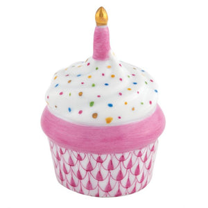 CUPCAKE WITH CANDLE
