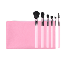 Mini Tween Makeup Artist 
Essential Brush Set