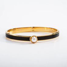 Skinny Cabochon Pearl & Gold Bangle