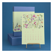 2026 Desktop Calendar with Easel